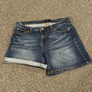 Dark wash Jean shorts
